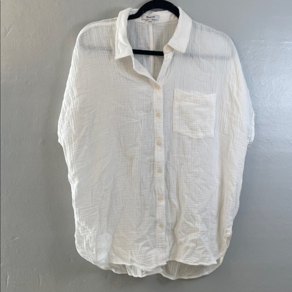 Madewell White Casual Button Down Shirt 100% cotton. Size large